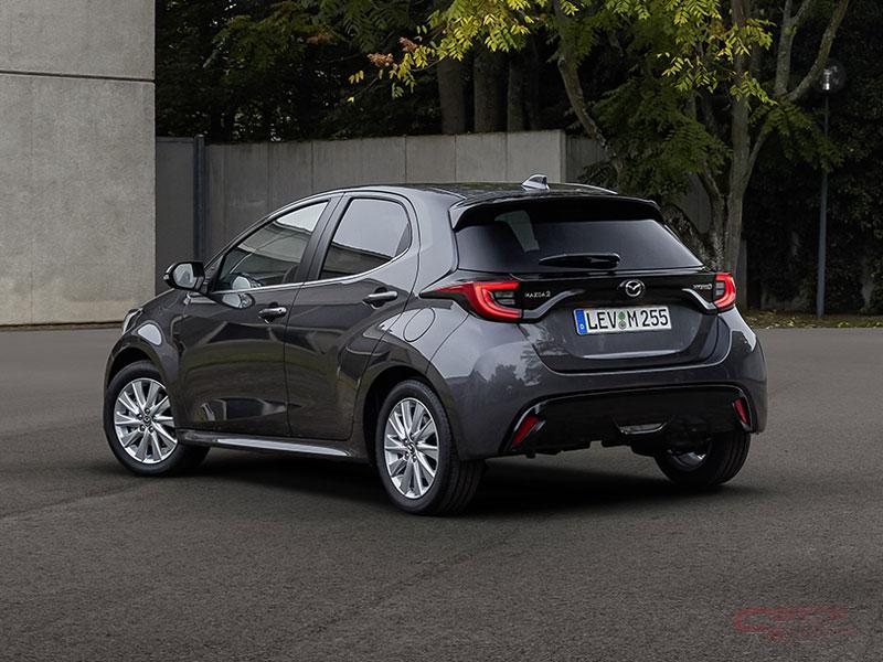 マツダ、トヨタ・ヤリスHVを「MAZDA2 ハイブリッド」として2022年春より欧州市場に導入 -