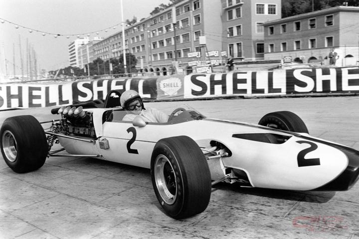 1966年、モナコでのレースの模様