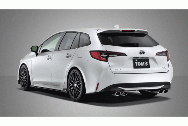 トムス、スープラとレクサスRX用のドアキックプロテクターを新発売
